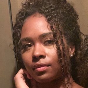 Meet your Posher, Dayasia